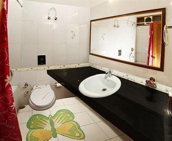 ניו דלהי Hotel Ashoka International מראה חיצוני תמונה